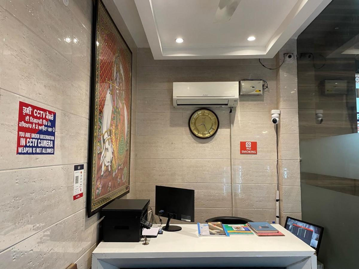 Shree Krishna Hotels Amritsar Eksteriør billede