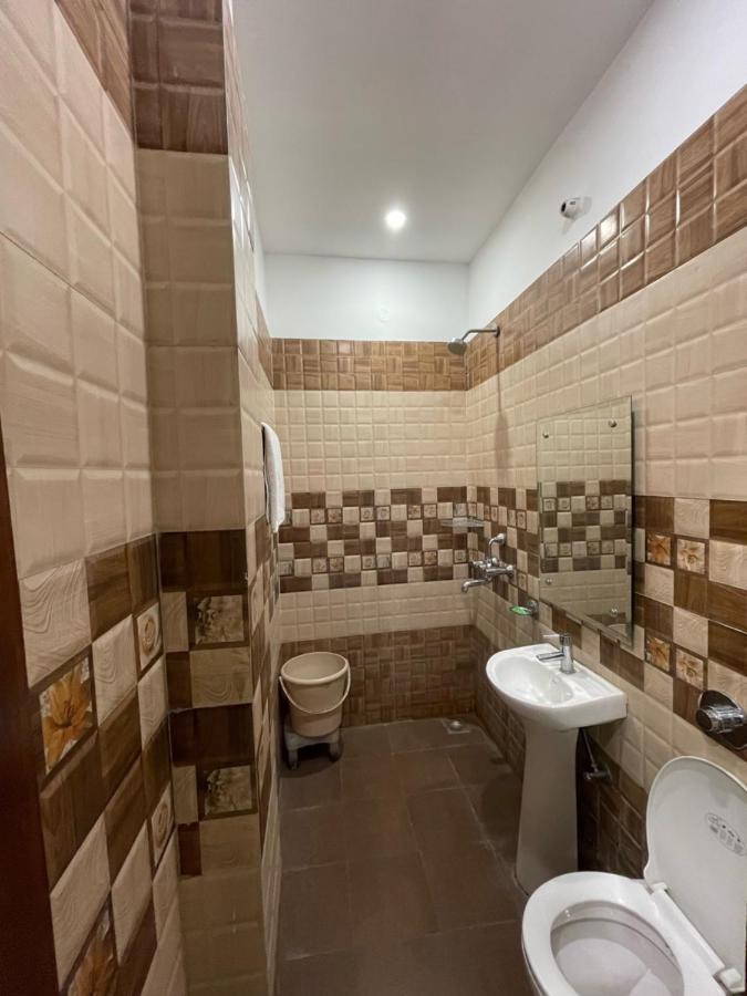 Shree Krishna Hotels Amritsar Eksteriør billede